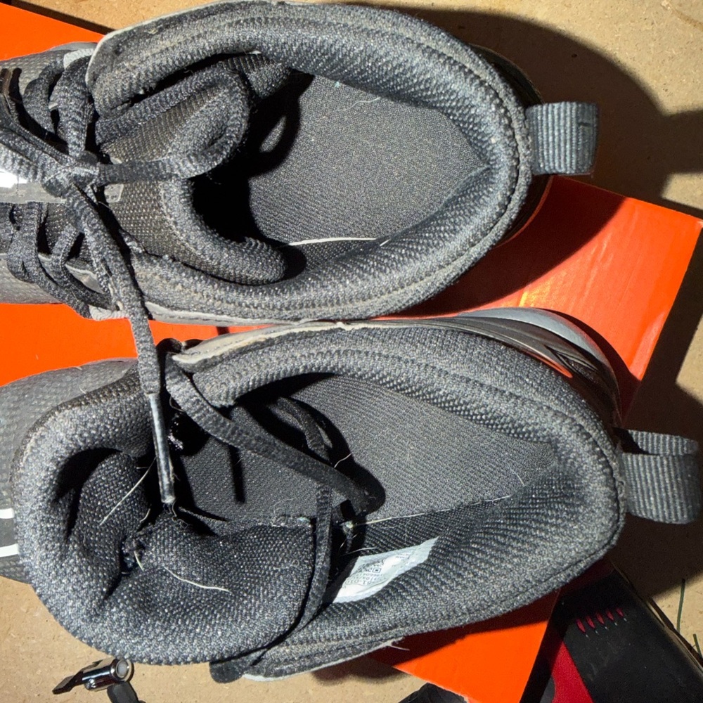 Youth Nike cleats excellent condition! - Picture 6 of 14